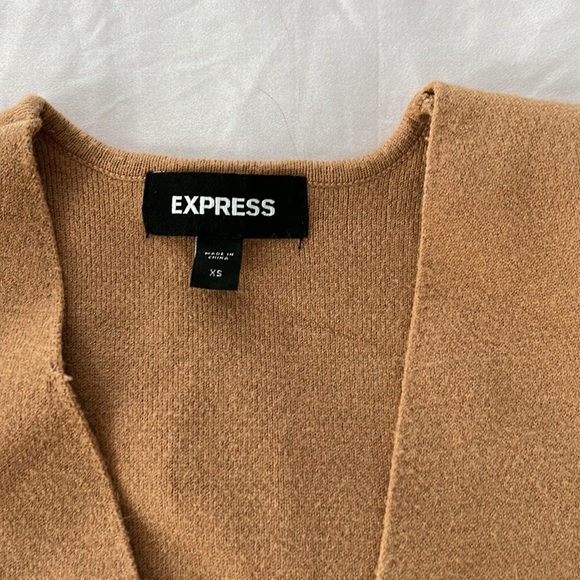 Express button down sweater with pockets - Picture 2 of 4